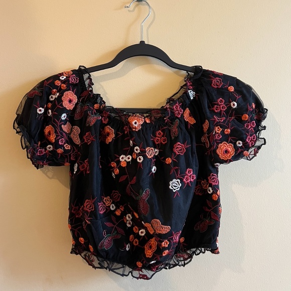 Zara Off-Shoulder Top - Picture 1 of 2